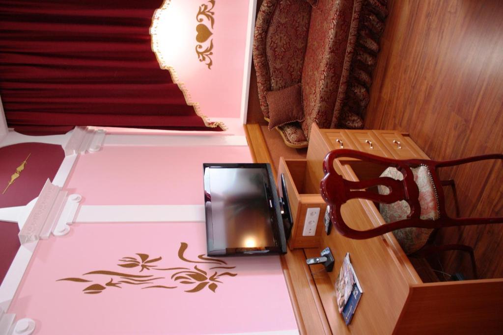 Volter Hotel Lviv Rum bild